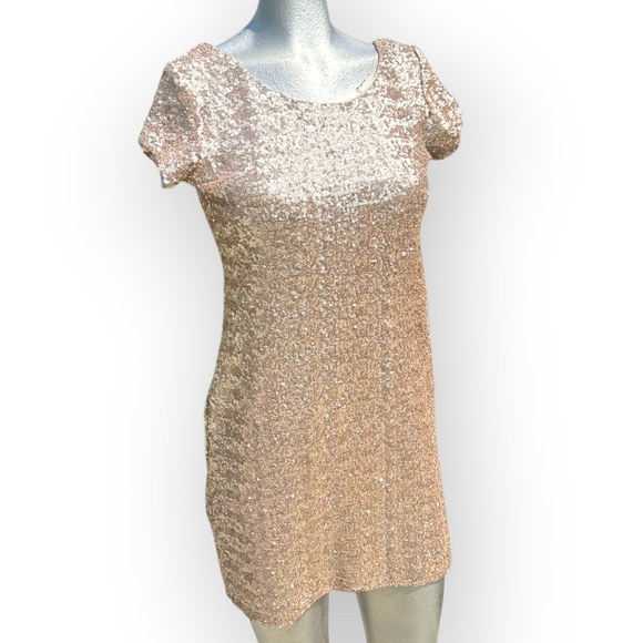 ✨ Free People Backstage Mini Dress | Champagne Gold Sequin | Low Back | Size Med - Picture 4 of 13